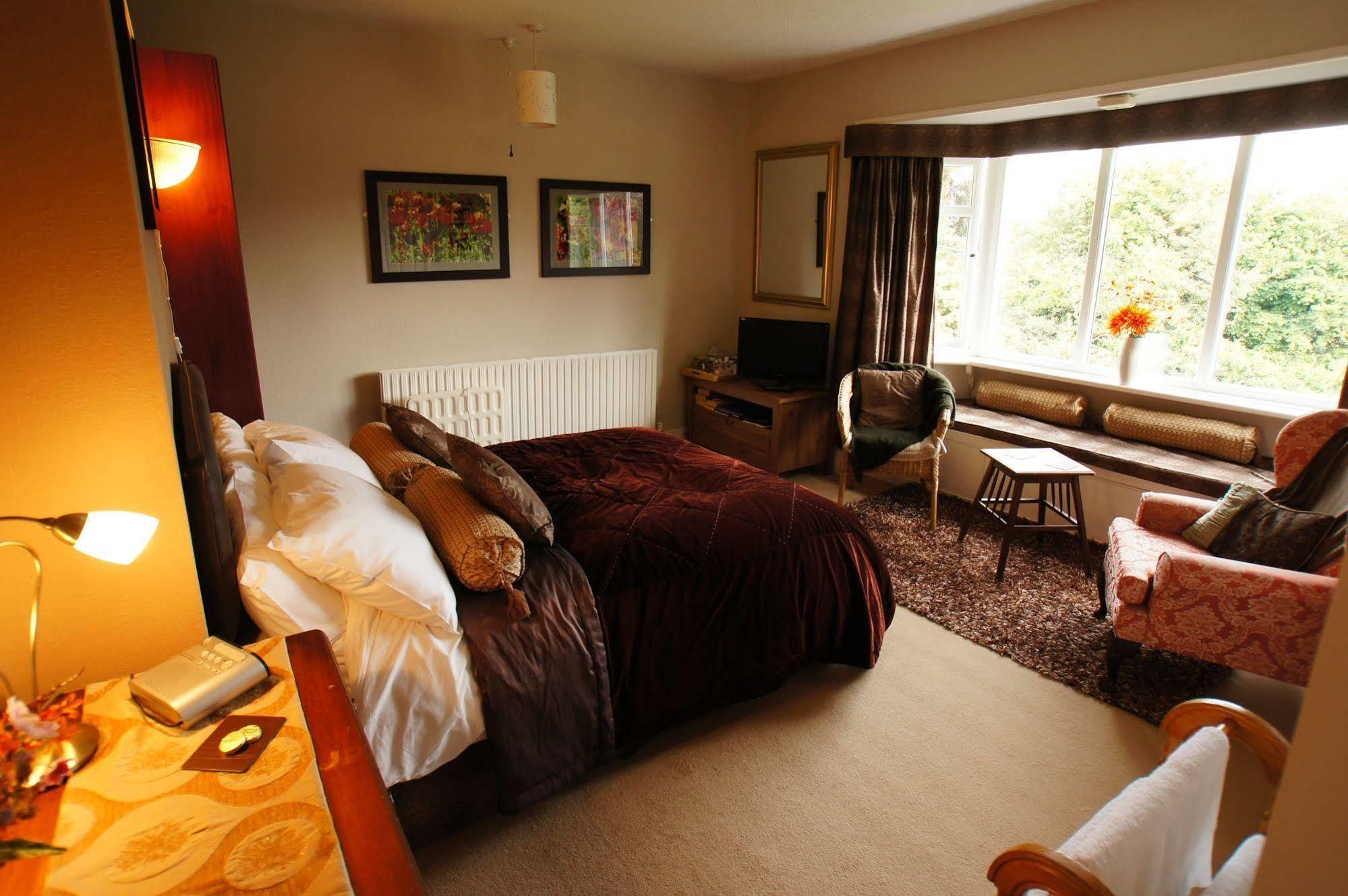 The Stanage B&B Telford Eksteriør bilde