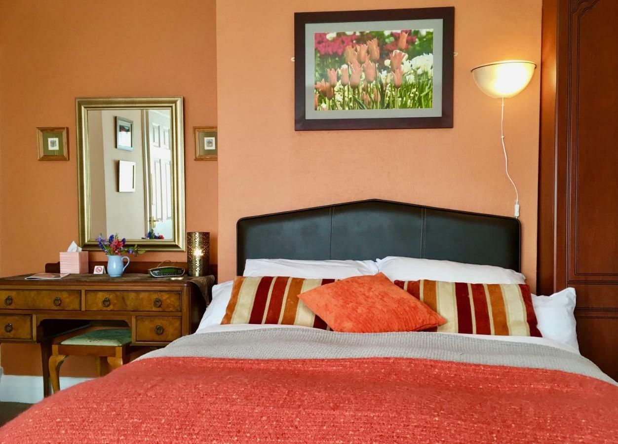 The Stanage B&B Telford Eksteriør bilde